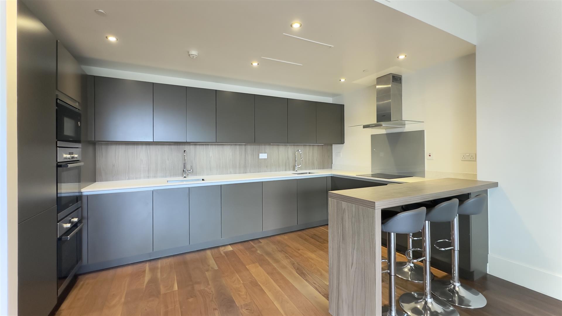 Image of Apartment - 3 Bedrooms - 2 Bathrooms for Rental in Midtown-Gibraltar, Image 13